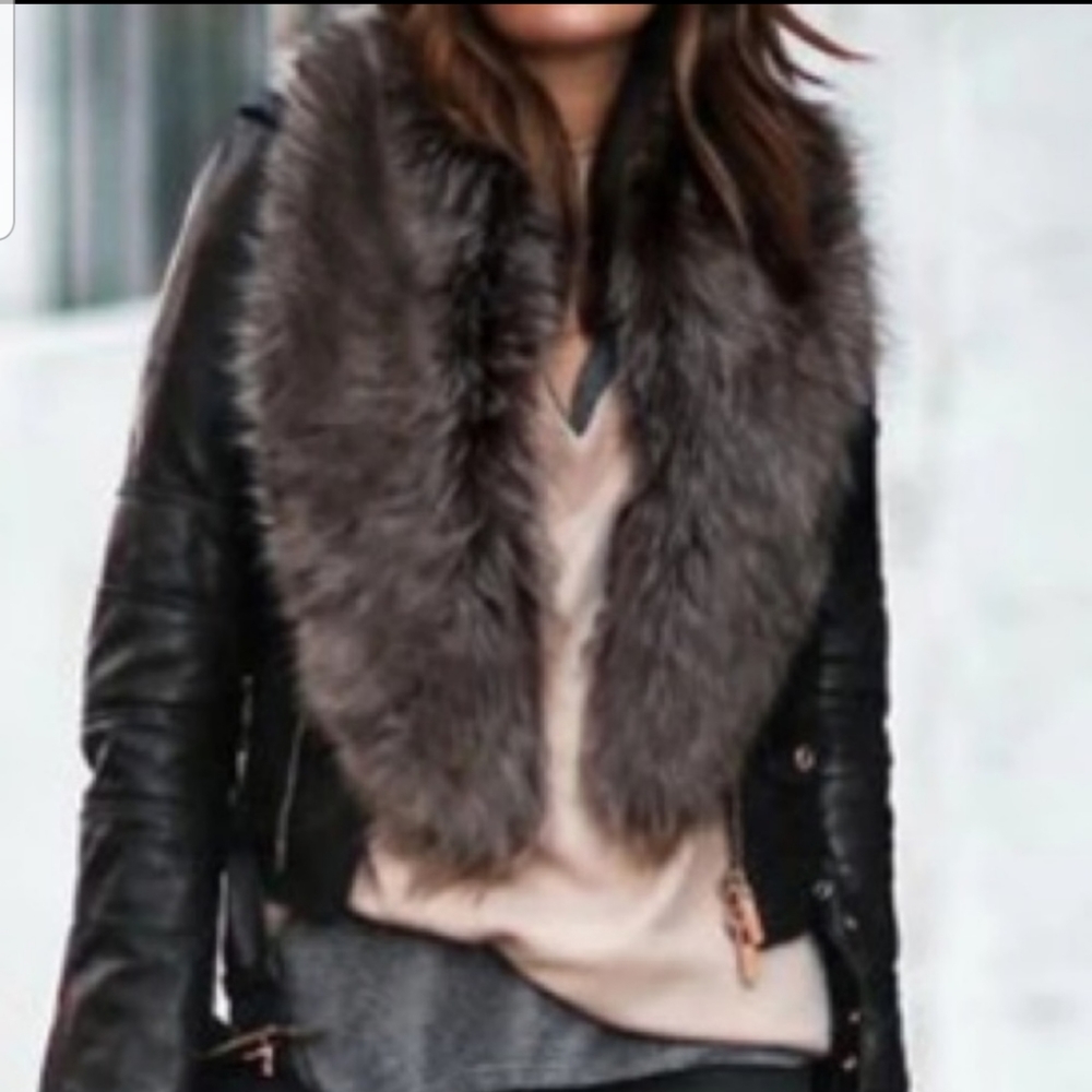 ๐๐HP 8/21๐๐Faux Fur Shawl/Collar - Picture 2 of 7